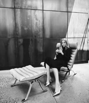 Maritza Veer Instagram - @norellfurniture 
.
.
.
.
#classic #elegance #timeless #norellfurniture #arichair #handmade #sweden #newyork #actress #craftmanship #interiordesign #architecture #blackandwhite