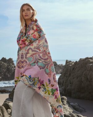 Maritza Veer Instagram - New Campaign for @johnnywas ✨
.
.
.
#bohochic #californiadreaming #ocean #beach #summertime #malibu #free