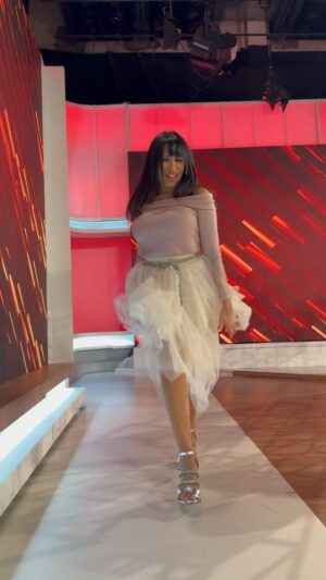Marixa Balli Instagram - Estilismo @marianasolcatalanost 

Pollera @divastorebymumi 

Remera @ultramodaoficial 

Peinado Claudio Tuñez 

Sandalias @xurama.oficial