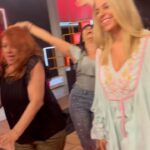 Marixa Balli Instagram - LAS BAD BITCHES DE #LAM ⚡️ @wanda_nara @negrodub @marixaballi @yanilatorre @nazarenavelez @maitepenio @ferigleok @marcelafeudale