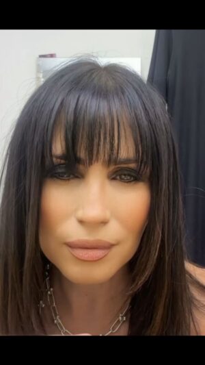 Marixa Balli Instagram - Adoro los maquillajes @kataliacosmeticos 🔥🔥🔥