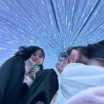Mariya Nagao Instagram - @teamlab_borderless 💎✨💖 麻布台ヒルズにできたチームラボに行ってきましたっ 探検しながら発見するをテーマに本当に規模が大きくて色々な世界に彷徨って行ったり戻ったりしながら新しい発見をしたよ 歩くいたところに川が流れたり壁を触ると花が散ったり感動したぁ😌 #麻布台ヒルズ #teamlabborderless #tokyo #チームラボボーダレス