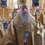 Mariya Shukshina Instagram - Благодарение наше епископу Порфирию за эту прекрасную, честную, смелую проповедь! Сейчас высказать разумное мнение о прививке от Covid 19, это подписать себя к изгоям. За это могут и сана лишить и на покой отправить... Епископ Порфирий не испугался, потому как "Бог не любит боязливых"(с). Переживаю за него ! Правду сейчас не жалуют.. Хотя и многие известные ученые сегодня утверждают, что об эффективности вакцины вообще не следует говорить до завершения клинических испытаний. При этом не полностью протестированная вакцина может провоцировать ответ организма против вируса, но непонятно, как долго эта защита сохранится. Не исключен и так называемые ADE- эффект, когда привитые люди переносят болезнь тяжелее, чем все остальные. Академик Александр Григорьевич Чучалин: «...Вы имеете полное право получить всю интересующую вас информацию – а в противном случае такого согласия не давать. Так вот, на этом фоне меня удручает позиция некоторых наших учёных, которые выступают с безответственными заявлениями об уже готовых вакцинах. Это Сергей Владимирович Борисевич, главный вирусолог Вооруженных сил, и академик Александр Леонидович Гинцбург, директор НИЦ эпидемиологии и микробиологии им. Н.Ф. Гамалеи». Известно, что в разработках вакцин используются клеточные линии, полученные из органов нерожденных детей, убитых посредством аборта. Таковой является клеточная линия НЕК-293, созданная в 1973 году – основой для нее были ткани почки девочки, абортированной в Нидерландах годом раньше. Однако некоторые известные архиереи открыто выступают вразрез с утверждёнными документами нашей Церкви о недопустимости использования абортивной линии НЕК 293 в рекламируемых ими вакцинах и вводят людей в заблуждение, говоря о духовной и физической безопасности вакцинации. Такая позиция священноначалия даёт нам, мирянам, право расценивать ее как объявление войны традиционалистам, пытающимся отстоять дарованную Богом свободу. В связи с этим на своем телеграм-канале ( https://t.me/mariashukshina/799 ) я разместила открытое письмо его Высокопреосвященству Высокопреосвященнейшему Тихону, митрополиту Псковскому и Порховскому от координатора собора православных мирян Анатолия Артуровича Артюха.