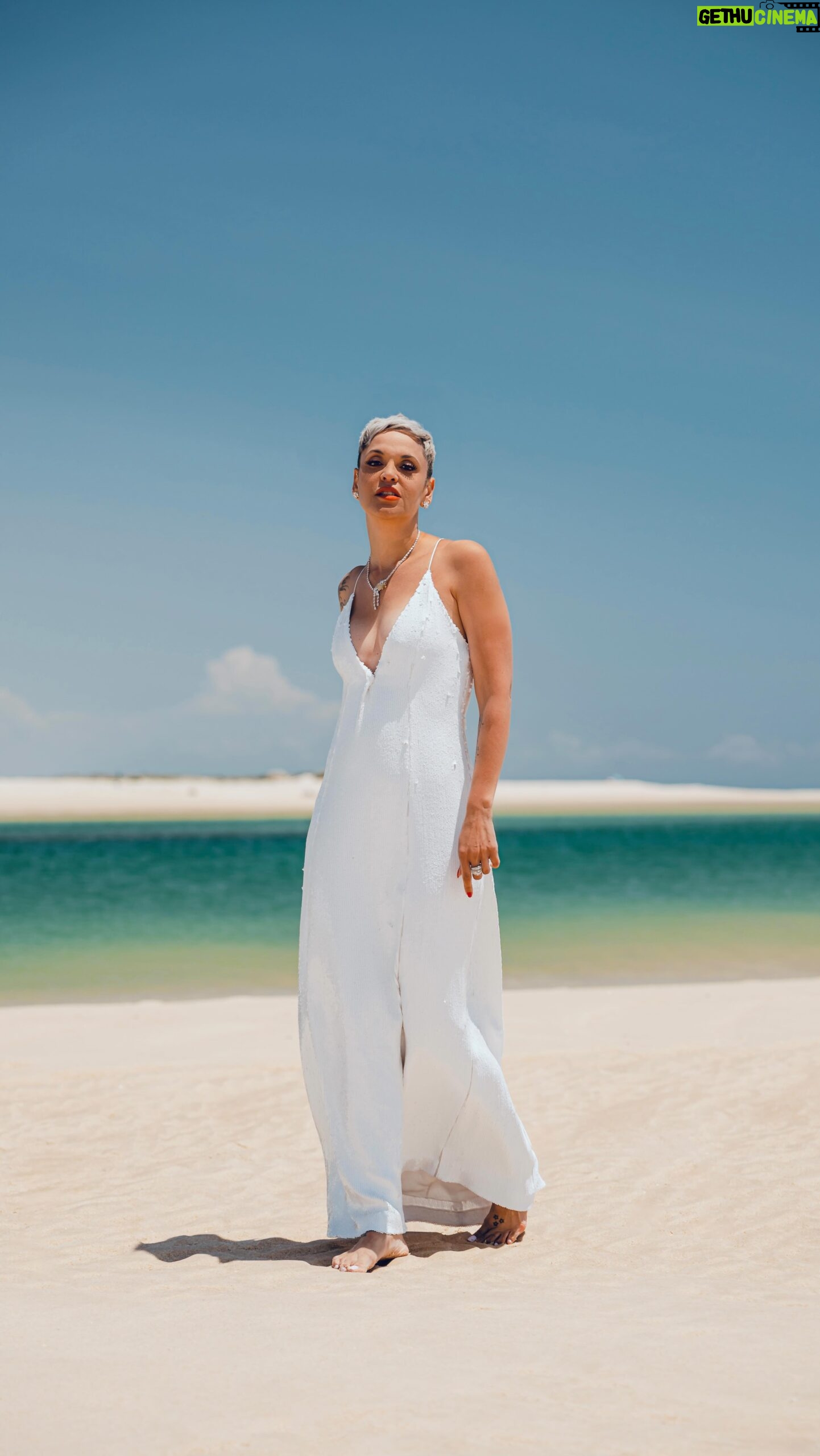 Mariza - 7.4K Likes - DESAMOR 24.05
