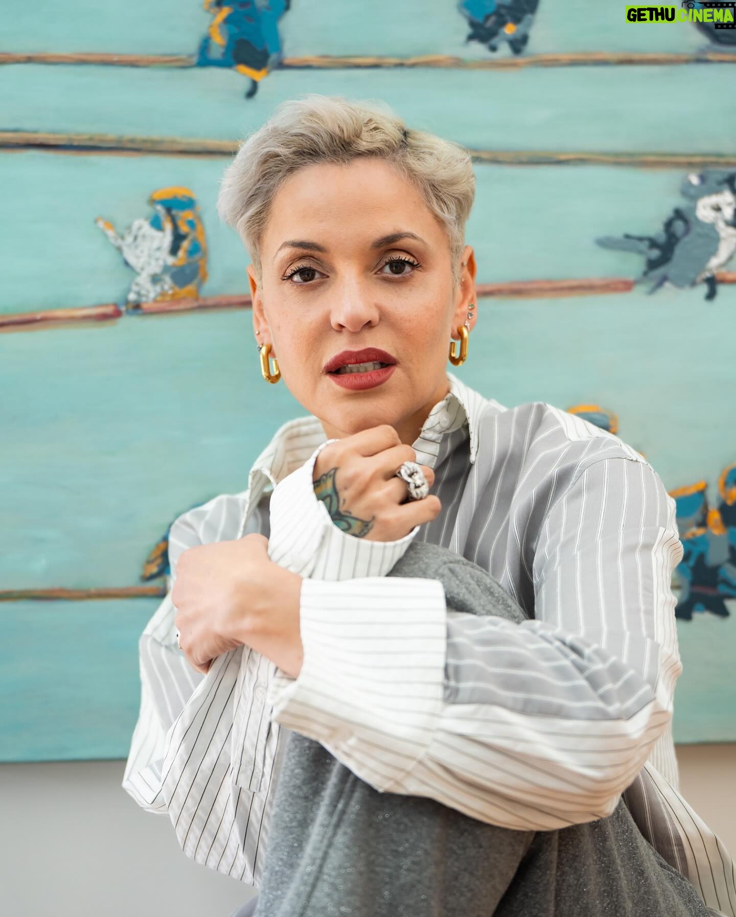 Mariza Instagram - Amanhã estarei a caminho de Munique, por aqui andamos a todo o vapor, e por aí? Bom fim de semana a todos ❤️🔥