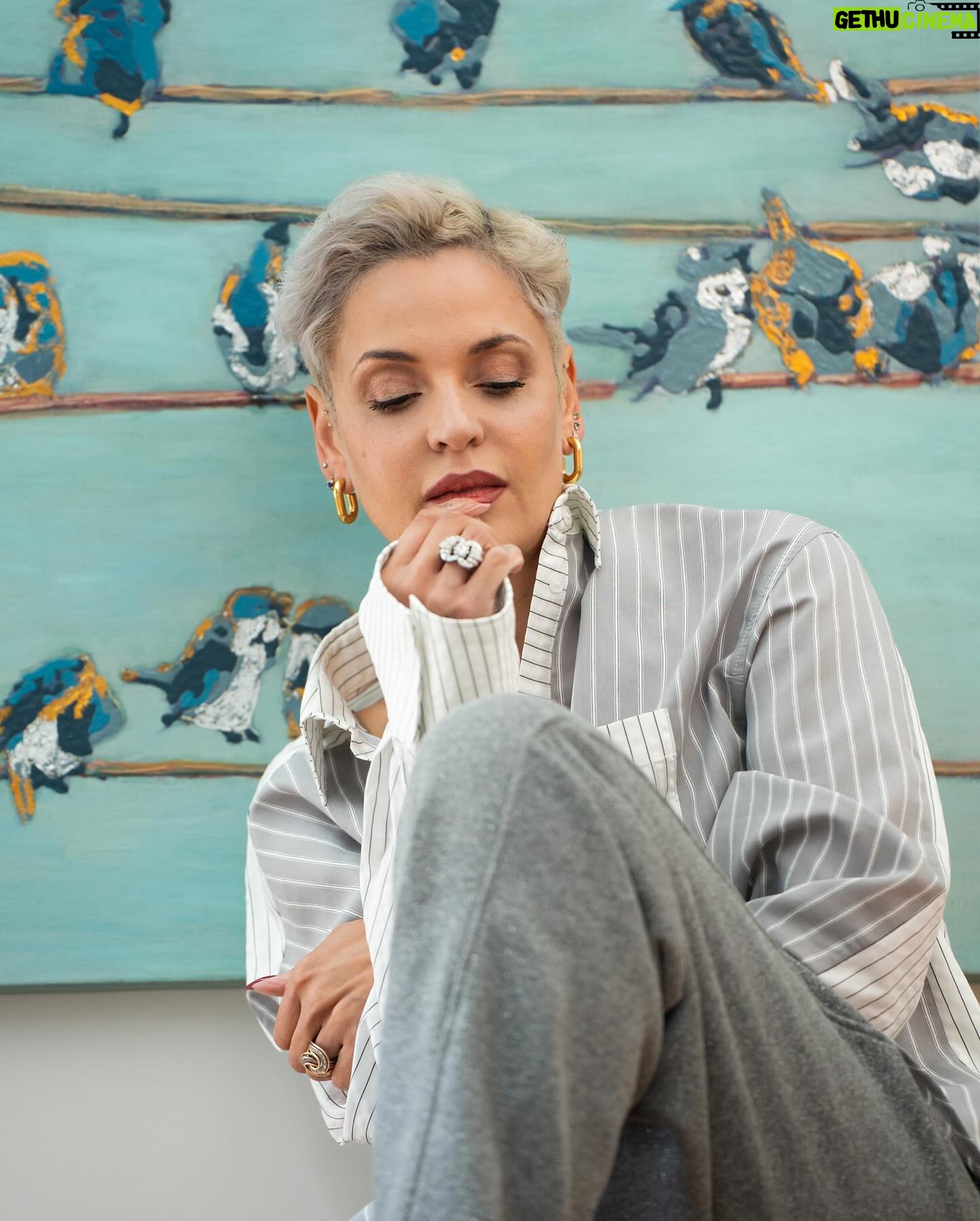 Mariza Instagram - Amanhã estarei a caminho de Munique, por aqui andamos a todo o vapor, e por aí? Bom fim de semana a todos ❤️🔥