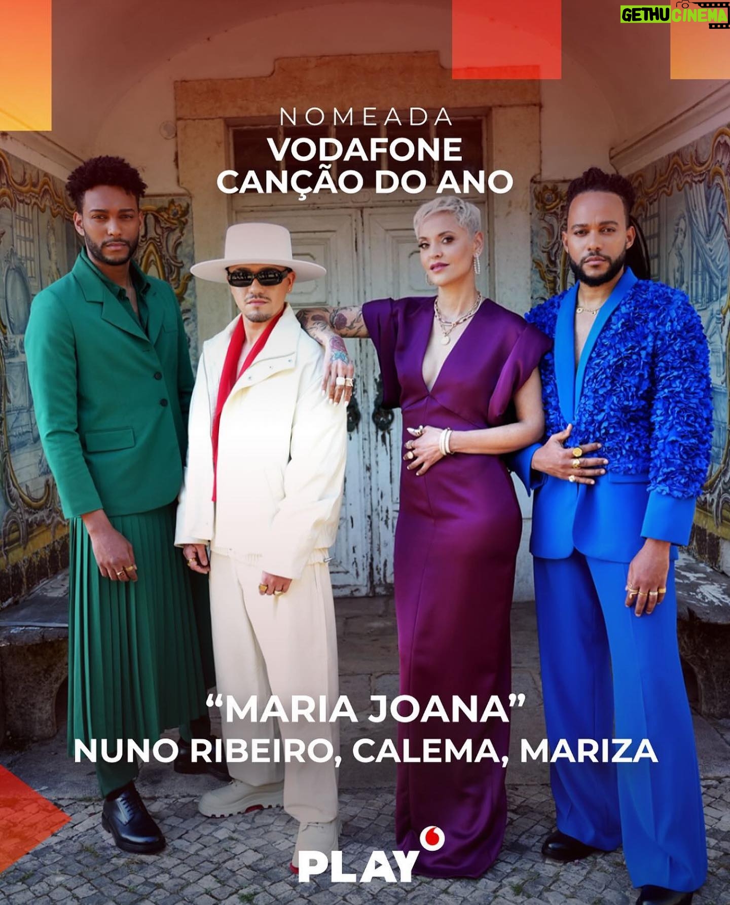 Mariza - 5.5K Likes - Apanhem o primeiro autocarro e votem na “Maria Joana” para música do ano! 🚌
Podem votar no link disponível na bio em @playpremiosdamusicaportuguesa