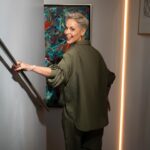 Mariza Instagram - BRASIL 🇧🇷 Falta um mês para dar início à tour em terras que eu tanto amo, mal posso esperar por dar inicio a esta jornada! Vou passar por São Paulo, Ilhabela, Porto Alegre, Rio de Janeiro, Recife e Brasília 🏝️ Podem encontrar os vossos ingressos em Mariza.com 🎫 Nos vemos em breve, Brasil 🇧🇷💚🥁
