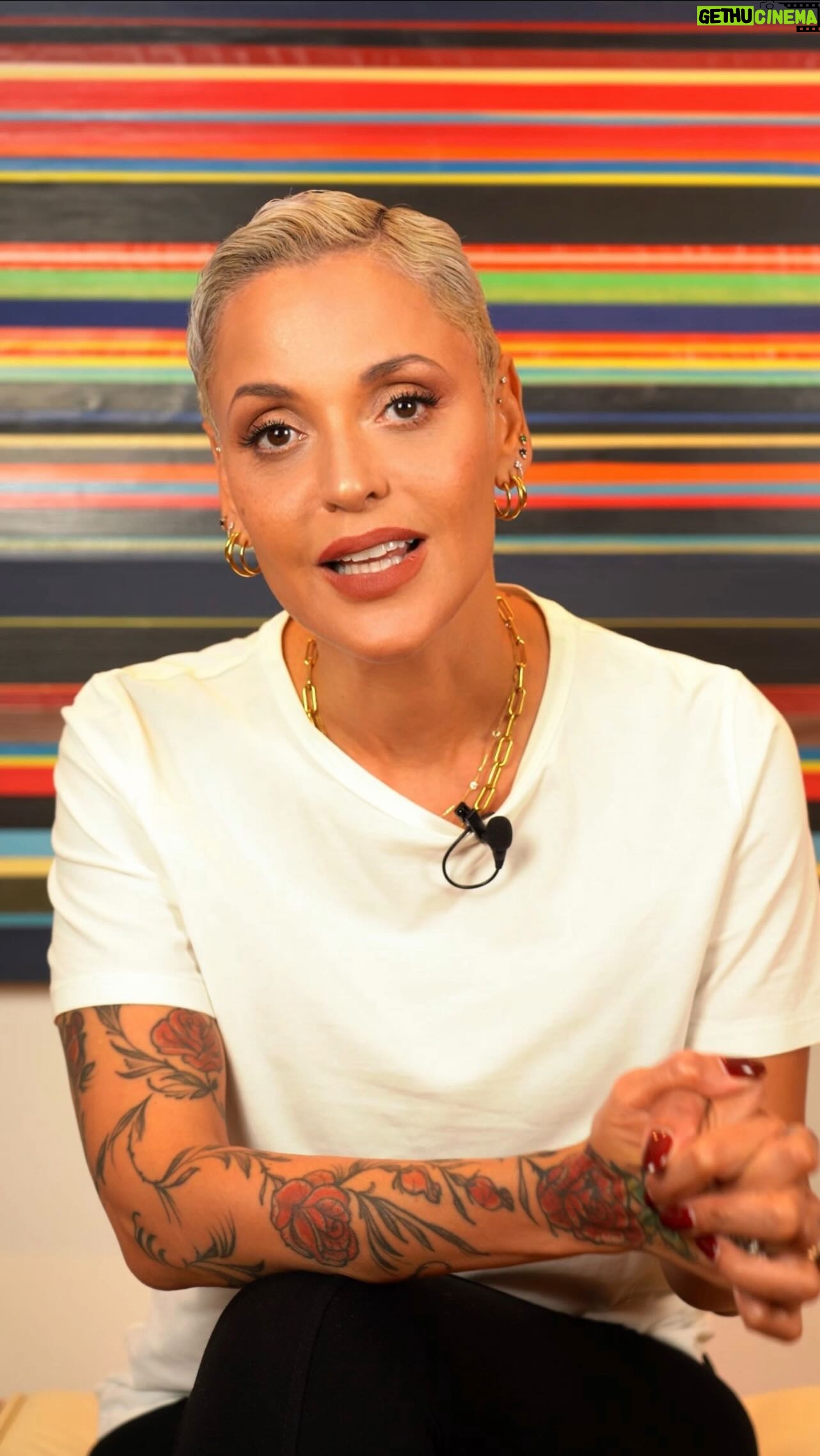 Mariza - 6K Likes - O amor cura
@maezicoisas
📸 @luismoreira.lm