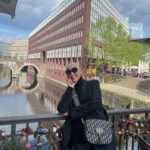 Mariza Instagram – Hamburg I’ve arrived!! 🇩🇪
I’m so thrilled to perform to all of you tonight, I’ve got many surprises for this show 🎶
I’ll be waiting for you ❤️
—
Hamburgo cheguei !! 🇩🇪
Estou tão entusiasmada pelo concerto de hoje, tenho inúmeras surpresas para vocês 🎶
Estarei à vossa espera ❤️