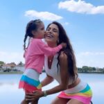 Marjorie Magri Instagram – SI ERES MAMÁ DE UNA NIÑA! 

Guarda este video 💓💫

Porque seguuuurooooo vas a caer en la tentación igual que yo!!!! 

Que mamá no ama vestirme match con su princesa 😍😍😍

@shopluckyinlove 
@luckyinlovekids