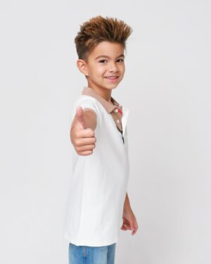 Marjorie Magri Instagram - Y son 6! Se lee SEIS 6️⃣ 

Mi foto favorita es… TODAS 😍

6 años del amor verdadero, el más grande, puro e inexplicable. 6 años con el amor de mi vida. 6 años con mi mejor y más grande maestro. #mifrancesco💙👶🏻💙 

Mi niño noble, sensible, amoroso, bondadoso, cuidadoso, el mejor amigo de sus amigos, el que siempre está pendiente de que todos estén bien, el que le abre la puerta del carro a mami para que se suba y el que siempre le trae flores 🌹 

No existe ni existirá palabra jamás que te haga entender cuánto te amo hijo mío. Te mereces las cosas más hermosas de este mundo mi pequeño gran caballero. 

Le pido a Dios me guíe siempre para saber llevarte de la mano por el mejor camino. Te mereces todo y más amor de mi vida❤️

Felices 6 años mi rey 🤴 

TE AAAAAAMOOOOOOOOOOO MI GALÁN 😍🤤

Me derrito de amor por ti #mifrancesco💙👶🏻💙 

Fotos de @vialibrephotography