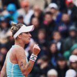 Markéta Vondroušová Instagram - we move on🤞🏻⚡️🥰