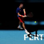 Markéta Vondroušová Instagram - Finishing the year alongside a great team is always a pleasure🇨🇿 Thanks for having us @unitedcuptennis See you 2024🔜 📸: Will Russel #tennis