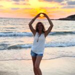 Marla Maples Instagram - Tame the wild stallion inside and connect to the calm presence of God ✨🙌✨