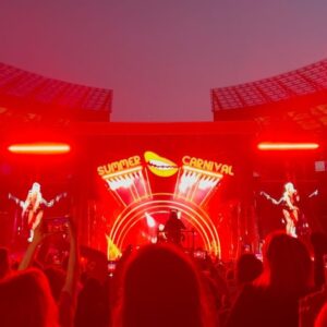 Marleen Lohse Instagram - I got my rock moves 💞
Ausgehen mit @annegorke 
@pink in Berlin!