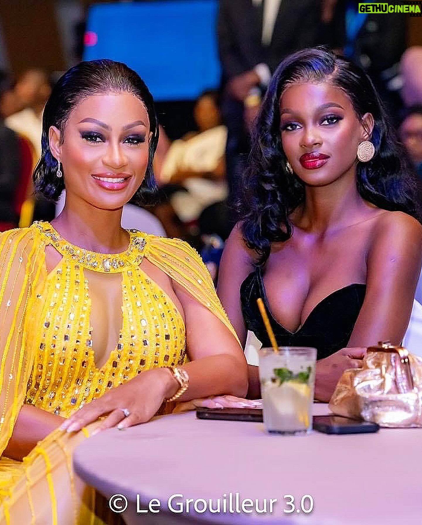 Marlène Kouassi - 8K Likes - Jayli awards night , une soirée riche ✨
📸 : Le Grouilleur 3.0
💄: @emma_laperle
👗: @kvmbyvickykambou