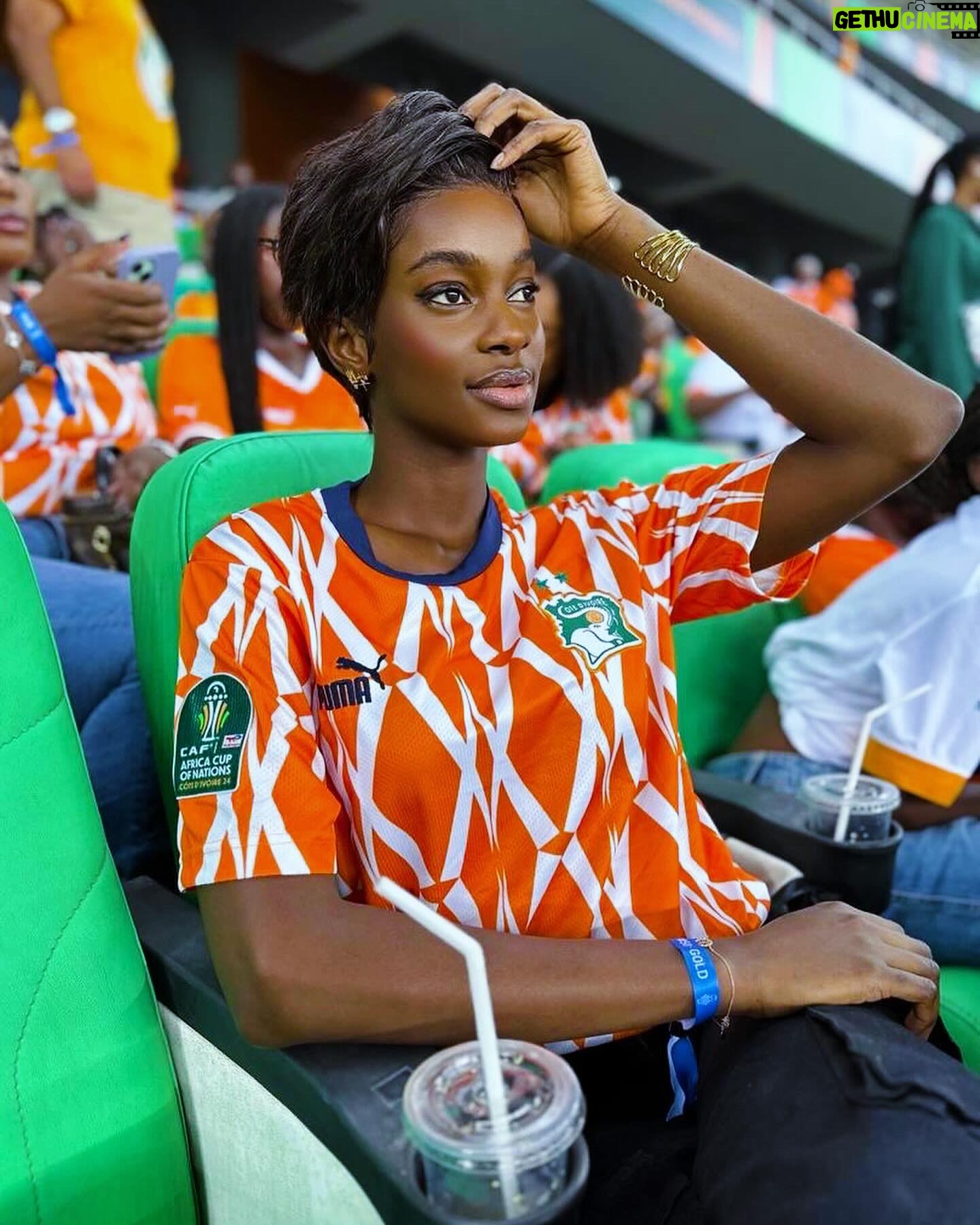 Marlène Kouassi - 30.9K Likes - Côte d’Ivoire 🇨🇮 meilleur pays au monde❤️
Ah que d’émotions 🫠😍
Bravo à nos éléphants 🐘🐘🇨🇮😅
On est qualifié 🎊🎊🎊🎊🎊
Rendez vous en finale …