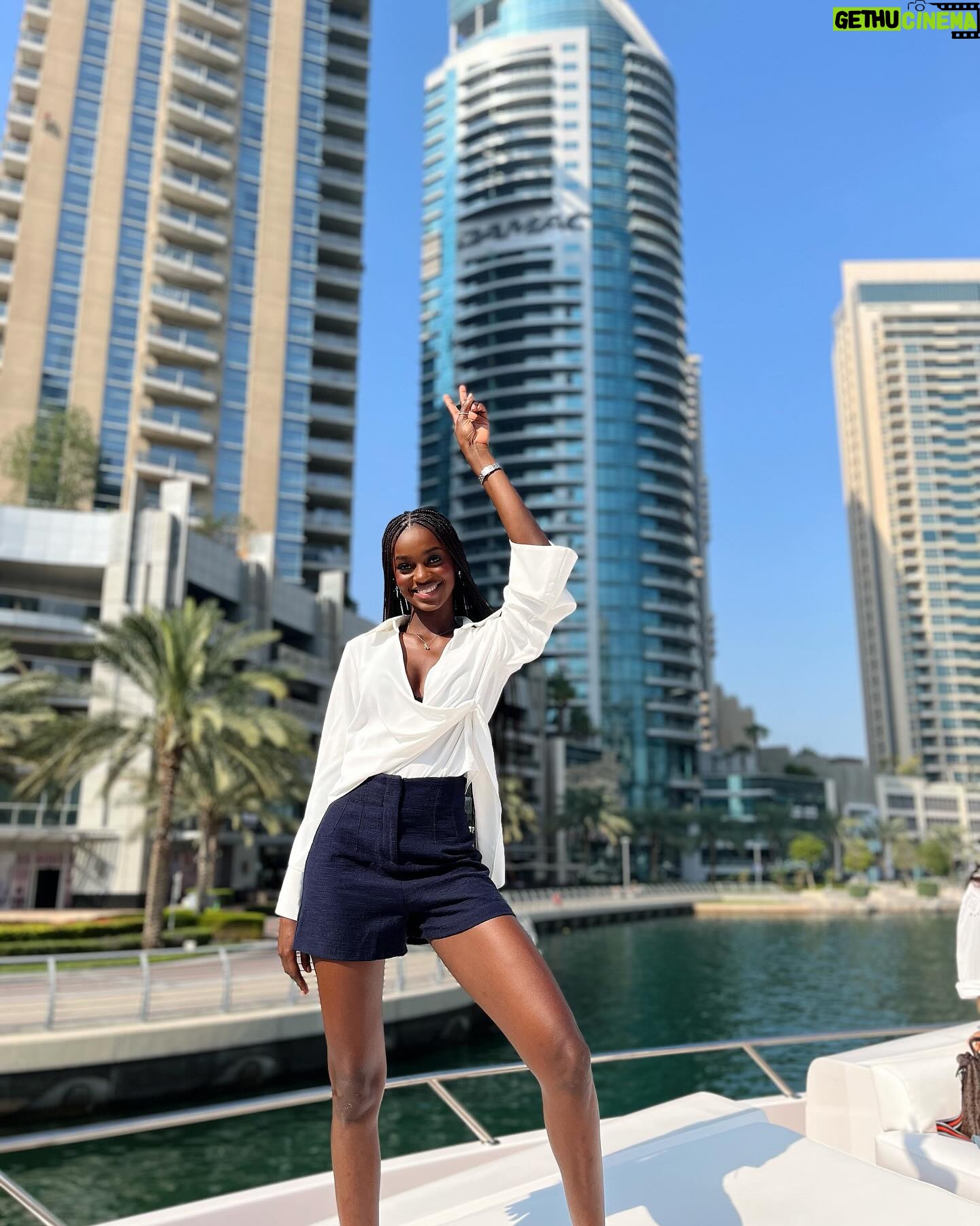 Marlène Kouassi - 5.8K Likes - Relaxing day🎉