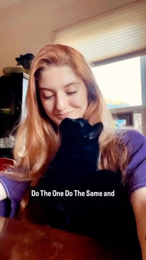 Marlhy Murphy Instagram - some of my favorite playlists y’all have added “wouldn’t do the same” to🧡💃featuring my squeaky dryer. yes, I could’ve turned it off but I needed my laundry okay??