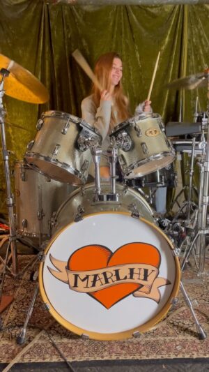 Marlhy Murphy Instagram - happy #sundaydrumday 🧡⚒️ #drummer