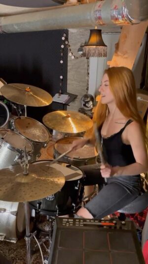 Marlhy Murphy Instagram - lil flashback to “nothing more to say” for #sundaydrumday 🧡⚒️