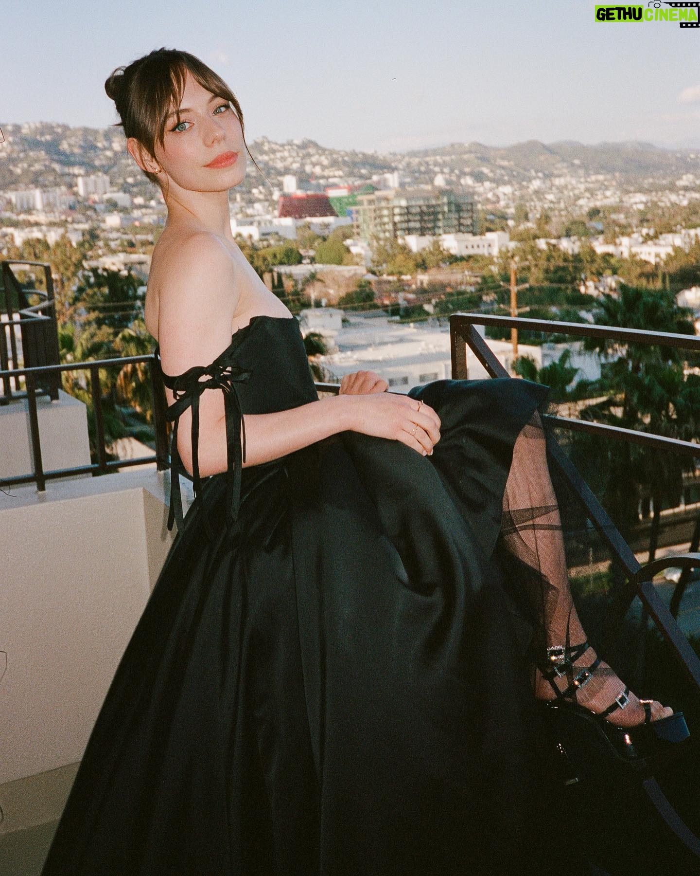 Marlo Kelly - 11.1K Likes - A brilliant night 🖤 👽
@netflix @3bodyproblem
@viviennewestwood // @shrimptoncouture
Stylist: @sarahslutsky
Hair: @ryanrichman
MU: @jentioseco
Shoes:@blacksuedestudio
Jewellery: @evafehren
Photos: @braydenharry
