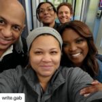 Marlyne Barrett Instagram - Lovely to work with Ms. Gabrielle and the legendary @zeescott ! We’ll be back May 3rd ya’ll! Repost: @write.gab 👏🏾👏🏾#onechicago