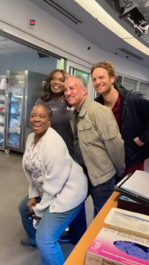 Marlyne Barrett Instagram - Outtakes from Season 8! #throwbackthursday #toomuchfun