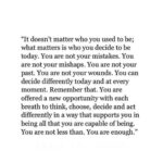 Marnie Alton Instagram - New week vibes ✨ I took a little break from Insta when I went home to Canada a few weeks ago to just focus on spending time with my family. I’m so happy I did it, but for some reason I’ve had a hard time finding my way back here since. The more time passed the more I started to judge myself every time I tried to post… so I just stayed quiet… Then this morning when I read this I knew it was time ❤️👋☺️