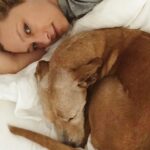 Marnie Alton Instagram - If you need me today I’ll be right here 💞 #mygirl #blackfriday #puppysnuggles
