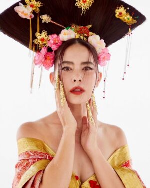 Marsha Vadhanapanich Instagram - Chinese New Year 2024. ❤️
Photographer @amatyai
Makeup @thanva.mua 
Hair  @mairatchada1 @tungpui69 
Stylist @criscrisii
Assistant Stylist @deypithrma @crexmm 
@athenzy ❤️ 
#amatphoto #marshairis