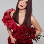 Marsha Vadhanapanich Instagram - Happy Valentine’s Day Babe❤️Love you Do you know?🥰🌹❤️❤️ MakeUp @thanva.mua Hair @boyd_kitphisuth @mairatchada1 Photography @amatyai Stylist @criscrisii Dress @phatrawidesign #marshairis Baby come to me ❤️🌹🎼waiting for you