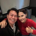 Marsha Vadhanapanich Instagram – ดีใจมาเจอพี่หนึ่ง @narongvit  ซะที ได้แต่คุยกันไม่เจอตัวกันเลยนานละ 😉 เราสองคนคือตำนาน 
Music lover พี่หนึ่งบอกงั้น ❤️👍 วันนี้มาร้องเพลงใหม่ละ พี่Macs มาดูแลให้ด้วย เจอทั้งพี่ Macs  @macsarun ทั้งพี่ หนึ่ง @narongvit มาขนาดนี้ …
รอฟังละกันนะ ❤️ ขอบคุณคะ  #Marshairis

ลองวนกลับมาอ่านอีกที… การเจอกับพี่หนึ่ง มันอาจจะไม่ใช่แนวเต้นเบบ Music lover ตลอดนะคะดูจากหลายคนจะคิดอยากให้ไปทางนั้น…. เพลง Music Lover ตอนคุยกัน ออกแบบเพลงกัน  เราก็ไม่คิดว่าฮิตมายาวนานขนาดนี้ เปิดใจฟังในแบบบอื่นดูบ้างละกันนะคะ ❤️😘