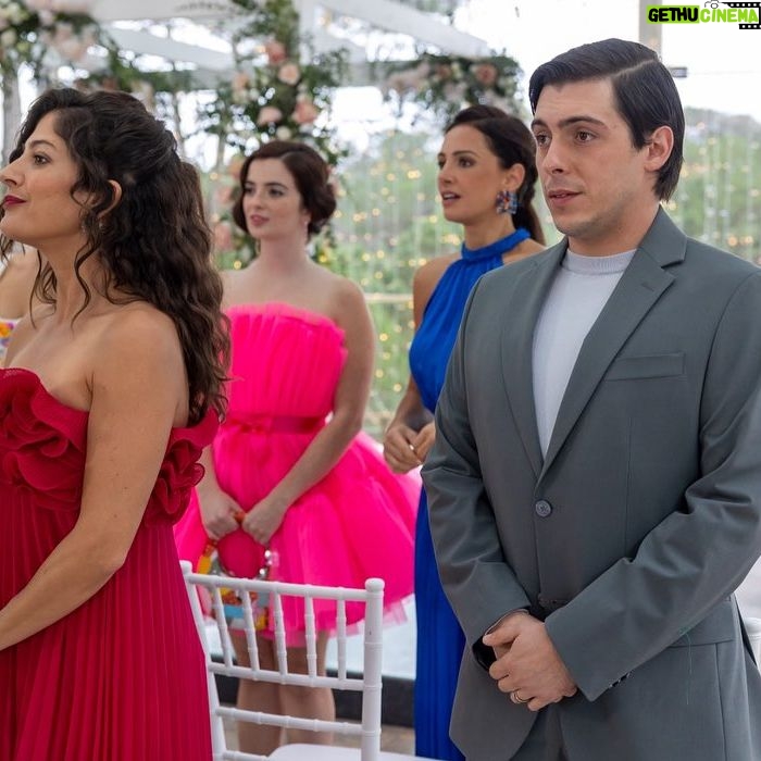 Marta Gil - 1.8K Likes - Estou pronta para assistir aos casamentos do ano!
Até já na @tvioficial ❤️💍