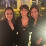 Marta Bateira Instagram - Tenho muito orgulho de fazer parte desta família. ❤️❤️❤️ @fproducao #bossesinthehouse #festadenataldafirma 📸@asminhasfotosnaoprestam Auto consciência é tudooo, Teresa, nem uma que preste. 😆😂🥴