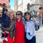 Marta Bateira Instagram - 25 DE ABRIL SEMPRE!!! 🌹 50 anos ✊🏽VIVA A LIBERDADE!!! #quemacreditavai