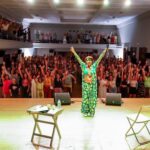 Marta Bateira Instagram - Ontem vocês fizeram o espetáculo, Amarante, muito muito bom! 😍🙌🏽❤️😘 Quero voltar sempre!!! Obrigada por tudo. #resorttour #quemacreditavai #beatrizgosta #despenteandovidas