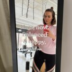 Marta Żmuda-Trzebiatowska Instagram – Poćwiczone 🤸🏻‍♂️
Uwielbiam tak zaczynać dzień!

@mossapilatesstudio @dagmarasyprzak dziękuję ✨