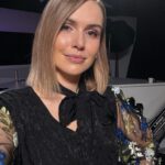 Marta Żmuda-Trzebiatowska Instagram - Kamer 🎥 Akcja 🎬 Promocja serialu „Grzechy sąsiadów” rusza pełną parą. A ja już zapraszam Was do @polsatboxgo na premierę 15.12. Z kim się widzę w piątek? #nowyserial #nowarola #niemożewaszabraknąć #autopromocja
