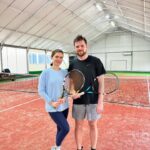 Marta Żmuda-Trzebiatowska Instagram – Najlepszego sparing partnera mam pod ręką 🎾👟❤️

@kamilkula.official
 #love #sport #fun
@bozenakniaginin dziękujemy za trening!