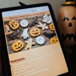 Marta Melro Instagram - O Halloween pode até não ser uma tradição nossa, mas estas abóboras são bemmmm nossas e além disso todas as desculpas são boas para fazer coisas com a minha abobrinha. Na verdade é a primeira vez que entro na brincadeira do Halloween 👻. E quem disse que não se brinca com comida? Pode brincar-se sim, desde que não se desperdice. Estas abóboras vão transformar-se em bolachas mas só mais logo quando a Aurora já tiver a dormir 😜 @lovebutternutpt #lovebutternut #halloweencombutternut #abóboraterrorifica