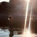 Marta Melro Instagram - Tantas vezes fiz das tuas canções minhas palavras ✨ Tantas canções … tantas vidas! Obrigada Sara.