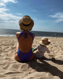 Marta Melro Instagram - Meninas do Mar 💙🐚🌊 #energiarenovada #coracaocheio