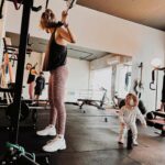 Marta Melro Instagram - Filha de melrinha, melrinha é! 😄 O treino mais doce 🥰 #workout #momanddaughter