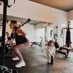 Marta Melro Instagram - Filha de melrinha, melrinha é! 😄 O treino mais doce 🥰 #workout #momanddaughter