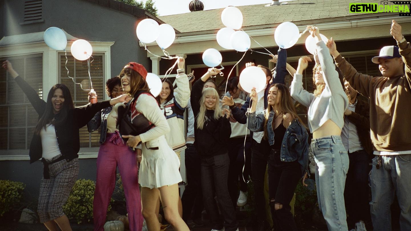 Marta Piekarz Instagram - “ur boo” MV drops DEC 28!!! Photos by @frankie_marin and @jongrahamcreative