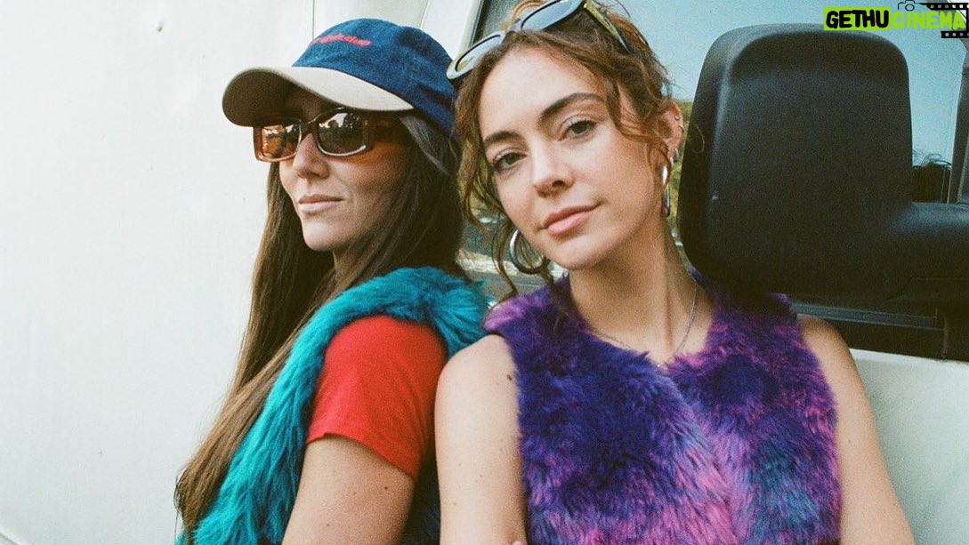 Marta Piekarz Instagram - “ur boo” MV drops DEC 28!!! Photos by @frankie_marin and @jongrahamcreative