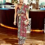 Marta Sánchez Instagram - Una boda increíble.✨💍 Victoria & Raju.🩵 @tetebyodette @joyeriacoolook @magritshoes @lopesanbaobab #meloneras #grancanaria #bodasmagicas #martasanchez #martisimasanchez