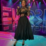 Marta Torné Instagram – Os comparto mis  últimos looks de @euforia3cat para @som3cat 
Algunos muy criticados y otros menos…. Cuál os gusta más de los cuatro? (Os leo)

A mi me gustan todos, porque me lo paso súper bien jugando con la moda. Pero el primero es el que más 🤭
Gracias @lavestitecatv3 @martaventosa @assumptasolemakeupartist @silvia_arenos por jugar, divertirnos, pasarlo bien…. Y por tanto amor 🥹🙏🏻❤️